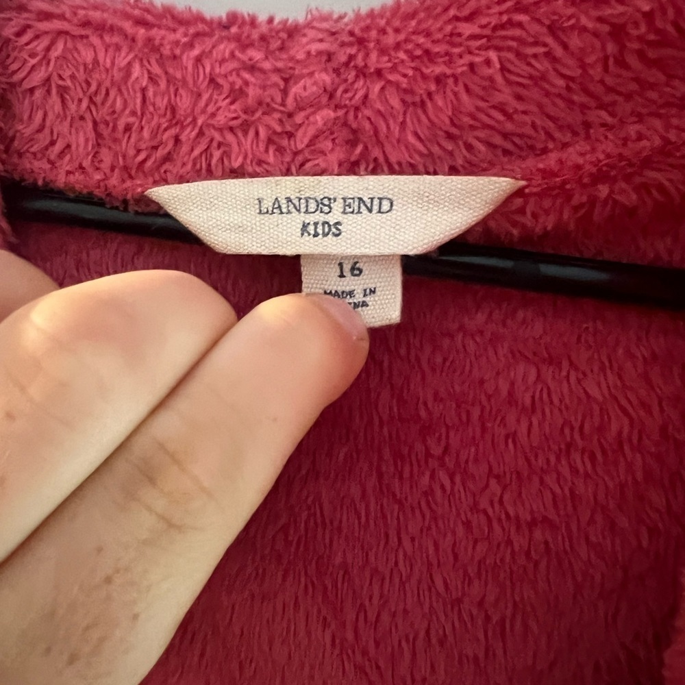 Pink Lands end rob monogrammed “Amelia” size 16 girl - Picture 2 of 5